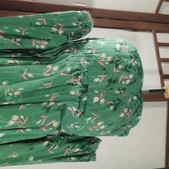 Rebecca Taylor Green Floral Silk Blouse Sz 8 - Picture 8 of 11